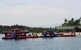 Plantation Island Resort